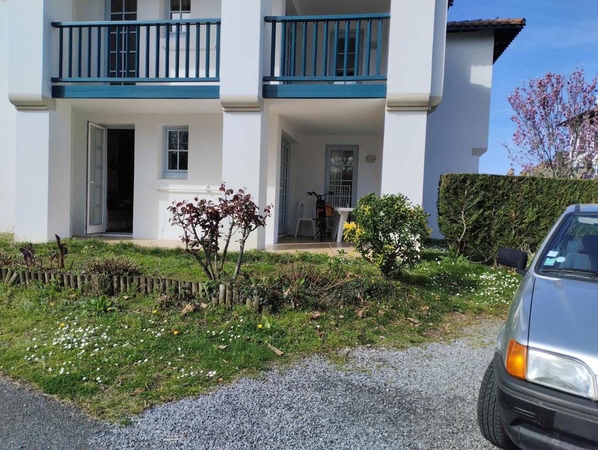 Cote Basque Apartment Urrugne Bagian luar foto